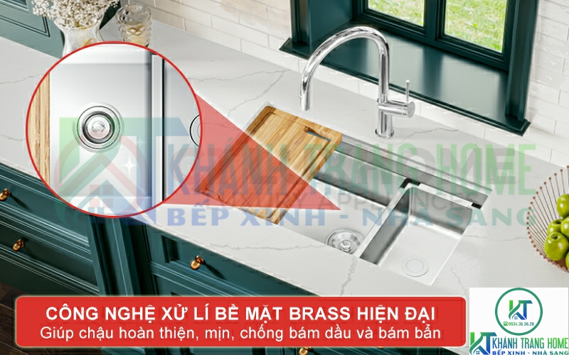 Bề mặt chống bám dầu, hạn chế xước mờ tinh xảo nhờ công nghệ Brass